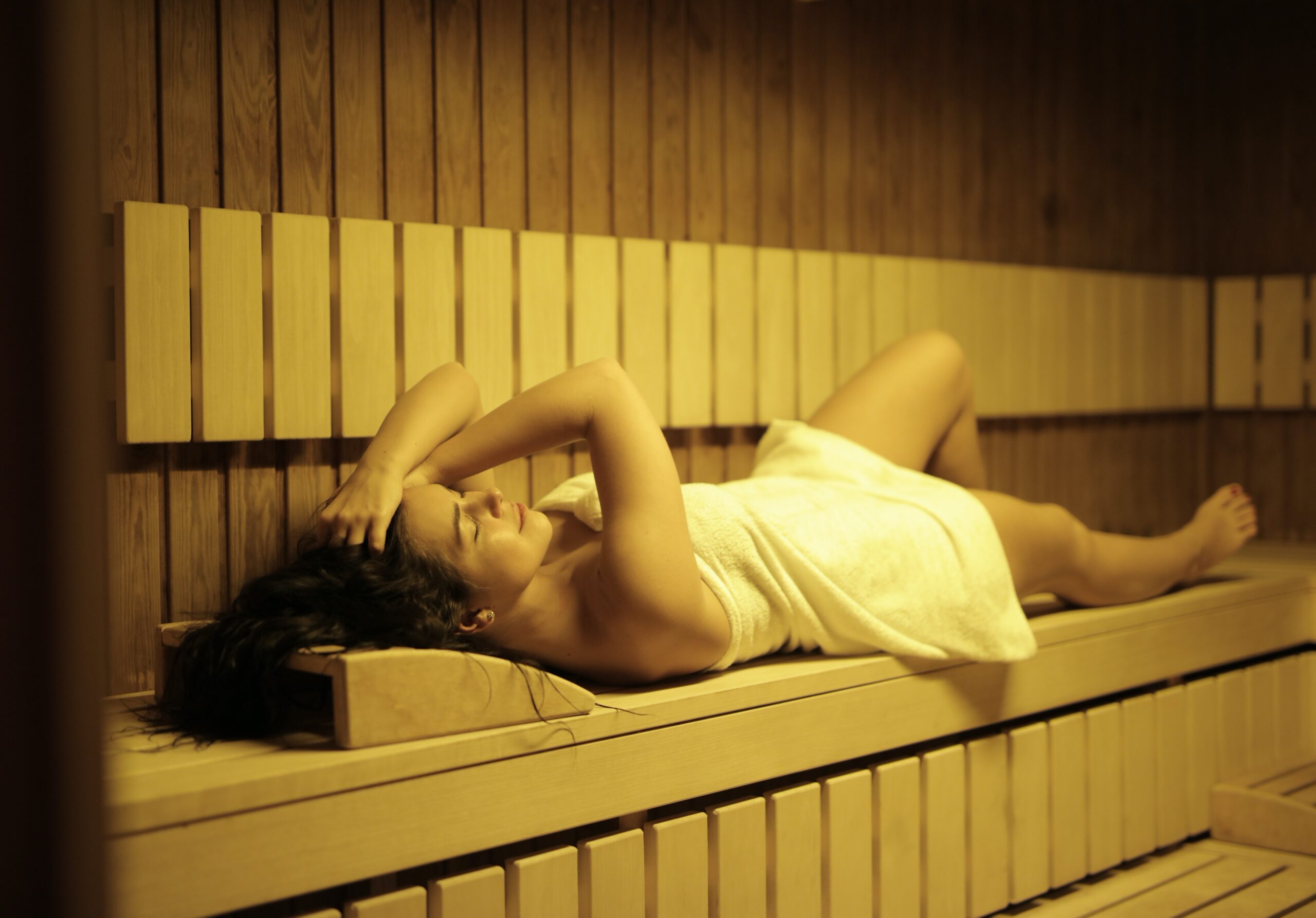 Why are Saunas So Good for Anti-Aging, Weight Loss, and Detox?
